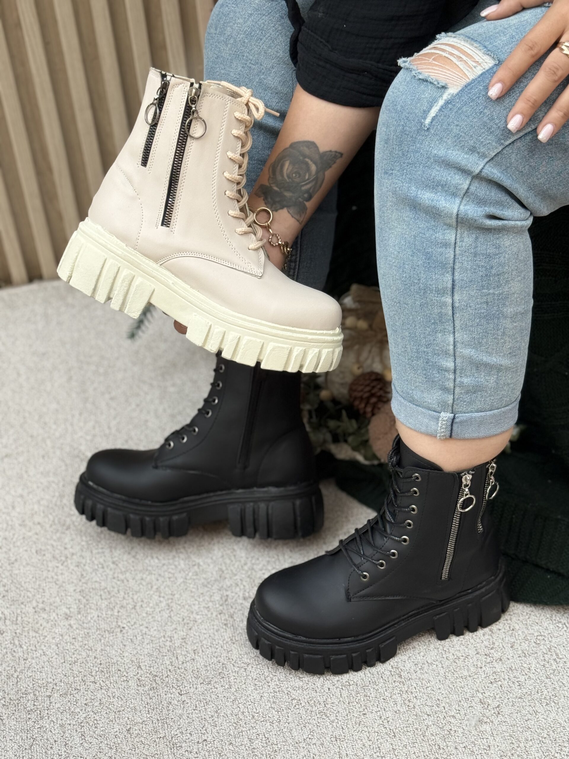 IMG_2657 نیم بوت دوزیپ درسا - Image 1