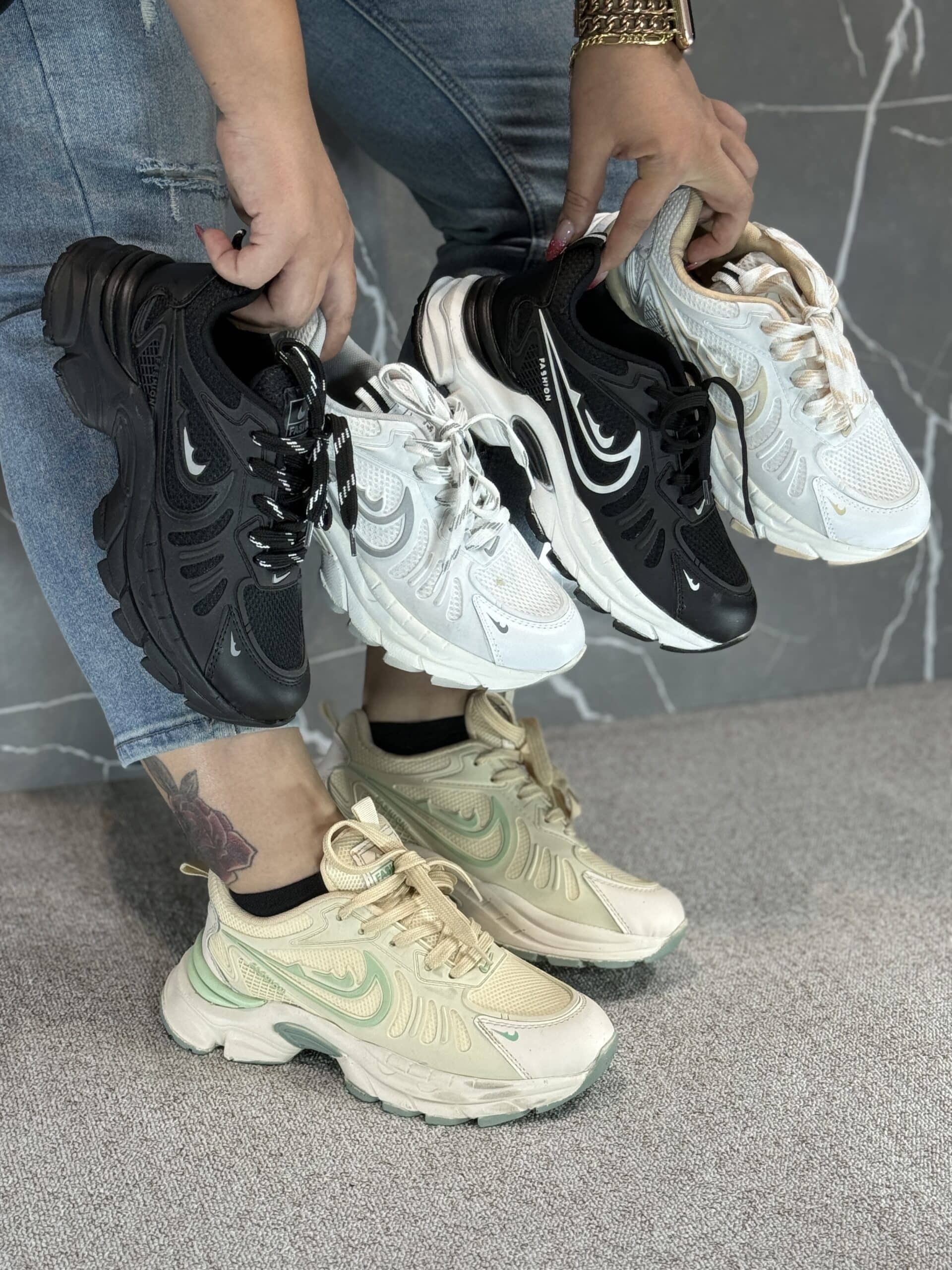 IMG_7921 کتونی میرانا - Image 1