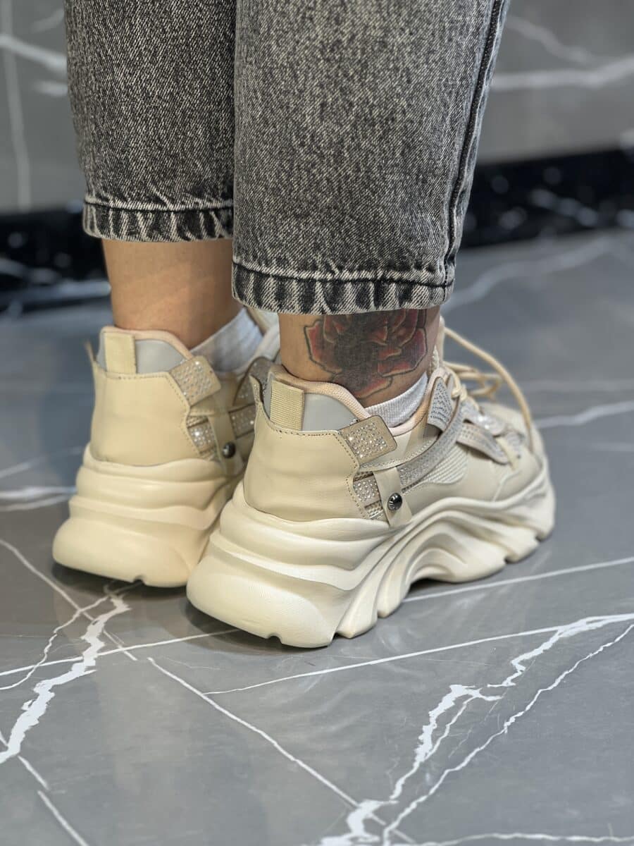 کتونی فوق نرم و حرفه ای نگینی الماس - Image 3