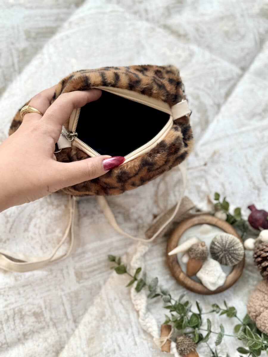 کیف خز طرح پلنگی کد:3003 - Image 4