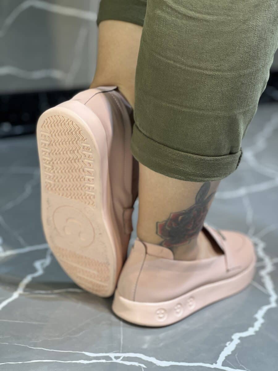 کالج میو‌ میو - Image 5