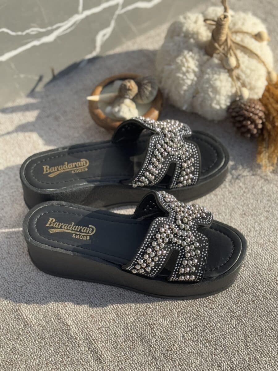 صندل میترا - Image 5