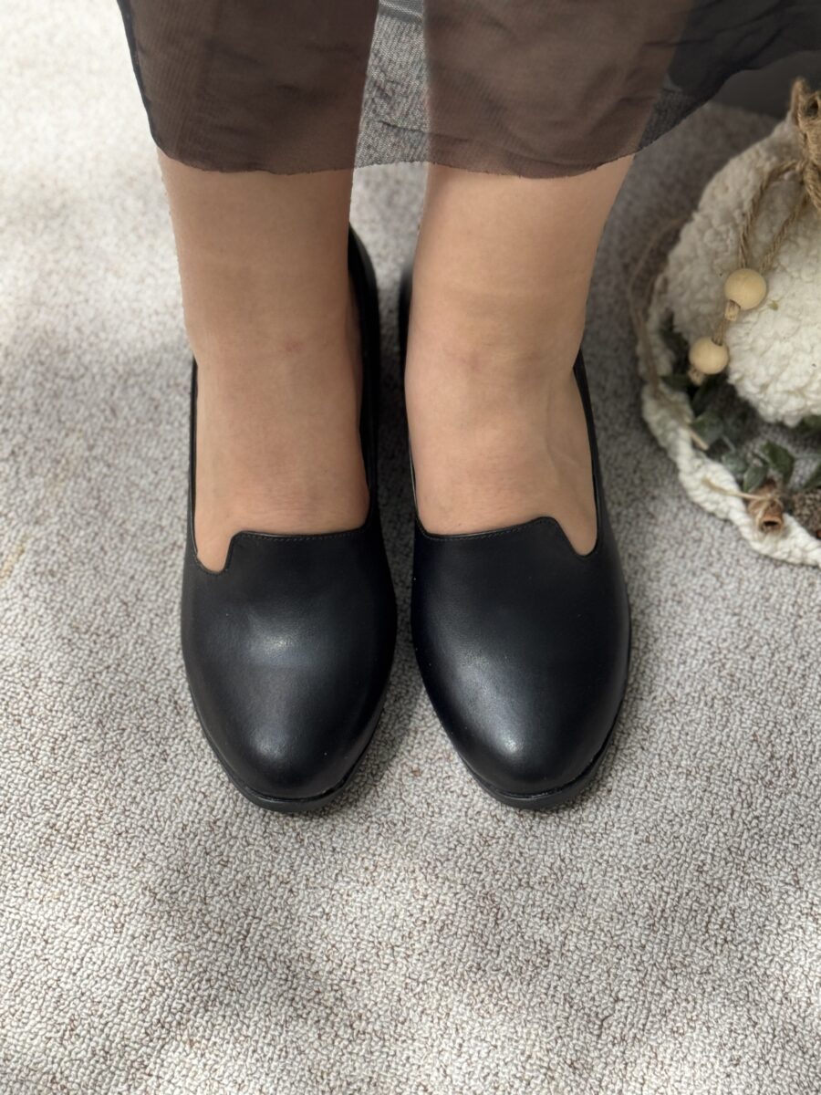 کفش پاشنه دار طبی ساده - Image 4