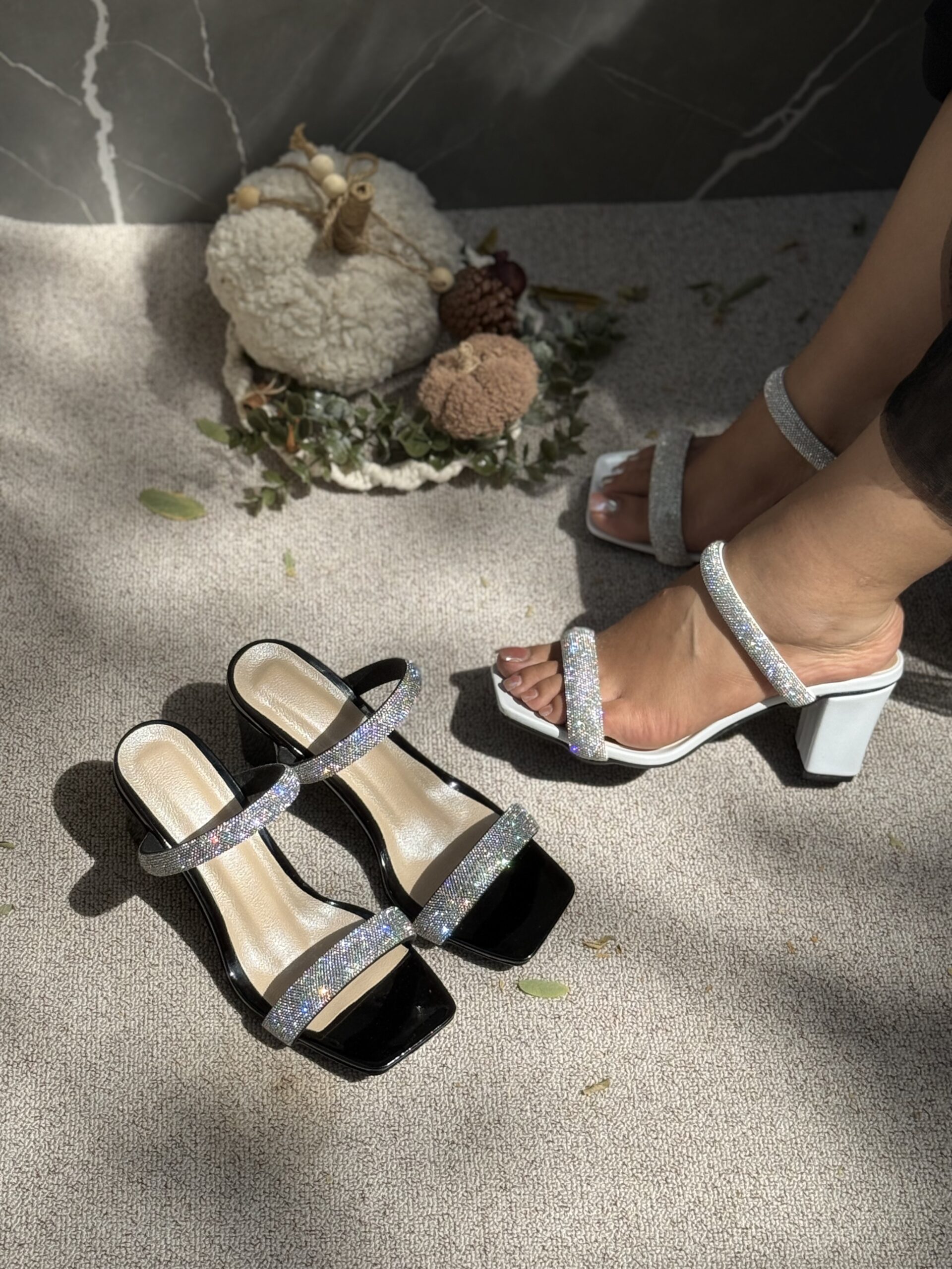 IMG_0506 صندل تک تاش - Image 1