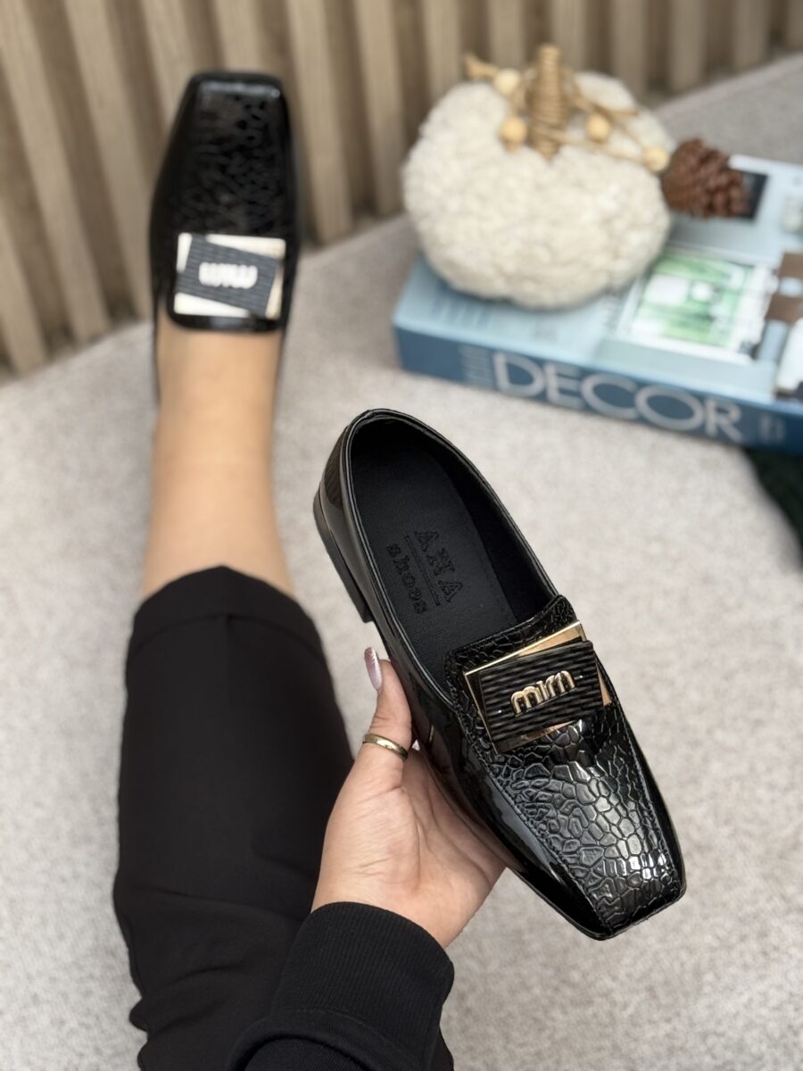 کالج آماندا میو - Image 8